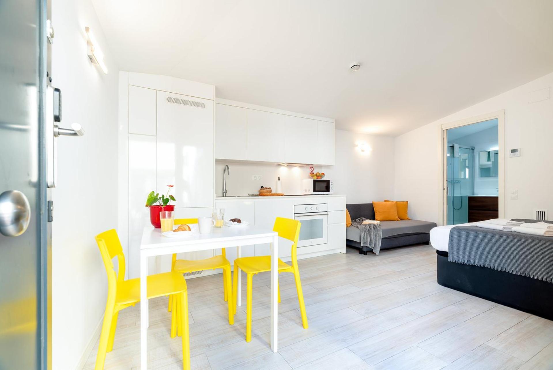 Castell Beach Aparthotel Castelldefels Exterior foto